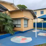 LOTE 001 - GRANDE IMÓVEL CENTRO DE LINS COM 2 ESQUINAS - EM AVENIDA - COM GINASIO COBERTO - SALAS - ESCOLA