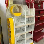 LOTE 002 - Lote com equipamentos, prateleiras e etc