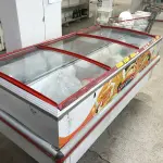 LOTE 002 - Lote com equipamentos, prateleiras e etc