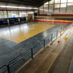 LOTE 001 - GRANDE IMÓVEL CENTRO DE LINS COM 2 ESQUINAS - EM AVENIDA - COM GINASIO COBERTO - SALAS - ESCOLA