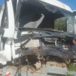 LOTE 003 - Ford Cargo 2842 (Cabine), fab/mod 2014/2014