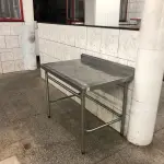 LOTE 002 - Lote com equipamentos, prateleiras e etc