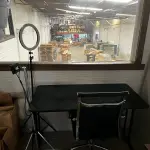 LOTE 118 - Mesa e cadeira 