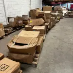 LOTE 035 - Lote de componentes para montagem de cadeiras 