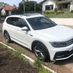LOTE 000 - Volkswagen/Tiguan Allspac R-Line 350 TSI 2.0 4x4, fabricação/modelo 2018/2019, cor: branca