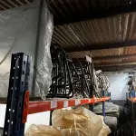 LOTE 037 - Lote de materiais que estão nas prateleiras (sem as prateleiras)