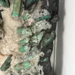 LOTE 001 - CANGA DE ESMERALDA COM 225 KG "CORAÇÃO DA BAHIA" COM LAUDO E DOCUMENTOS