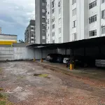 LOTE 000 - Um terreno de forma retangular, à avenida João Pessoa medindo 30,45m de frente, ao oeste à mesma avenida, por 35,00m