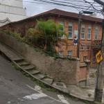 LOTE 001 - GRANDE PRÉDIO DE ESQUINA COM 1.772M2 NO BAIRRO GRANBERRY EM JUIZ DE FORA MG
