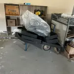 LOTE 000 - SOPRADORA BEKUM, MÃO FRANCESA C/ TALHA ELÉTRICA, UNIDADE DE RESFRIAMENTO, MOTOR P/ REFRIGERAÇÃO, GIRAFA HIDRÁULICA E MÓVEIS DIVERSOS