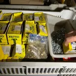 LOTE 007 - Lote de colchoes e mantas massageadoras, lote de espumas e colchões,