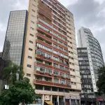 LOTE 001 - O imóvel, conjunto nº 41 do Edifício Candido José de Godoy, localizado na Rua Professor Annes Dias, nº 112, Bairro Centro, Porto Alegre/RS