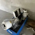 LOTE 000 - SOPRADORA BEKUM, MÃO FRANCESA C/ TALHA ELÉTRICA, UNIDADE DE RESFRIAMENTO, MOTOR P/ REFRIGERAÇÃO, GIRAFA HIDRÁULICA E MÓVEIS DIVERSOS
