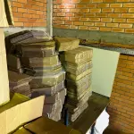 LOTE 007 - Lote de colchoes e mantas massageadoras, lote de espumas e colchões,