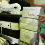 LOTE 007 - Lote de colchoes e mantas massageadoras, lote de espumas e colchões,