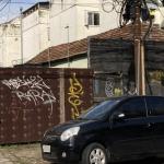 LOTE 000 - Um terreno medindo 6m60 de frente à rua General Lima e Silva, e fundos a meia quadra, de 46m00