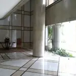 LOTE 000 - O APARTAMENTO N° 101, localizado no 10° andar do Edificio Vol D'Oiseau, situado à Avenida Giovanni Gronchi, nº 4.864, na Vila Andrade e Parque Bairro Morumbi, 29° Suddistrito  - Santo Amaro, com area privativa de 864,52m² e 5 vagas de garagem