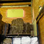 LOTE 007 - Lote de colchoes e mantas massageadoras, lote de espumas e colchões,