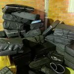 LOTE 007 - Lote de colchoes e mantas massageadoras, lote de espumas e colchões,