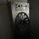 LOTE 029 - 01 AUTOCLAVE HOSPITALAR