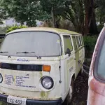 LOTE 032 - KOMBI