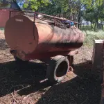 LOTE 035 - Reboque agricula tanque 