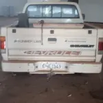 LOTE 007 - CAMINHONETE D20