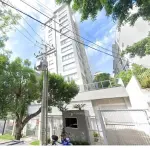 LOTE 030 - O apartamento nº 1201 do Edifício Residencial Alpinada, situado na Rua Sinimbu nº 183, localizado no décimo segundo pavimento, situado de frente de quem da rua olhar o edifício, com área real privativa de 91,81m²