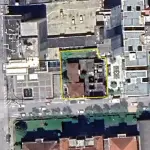 LOTE 001 - CASAS GÊMEAS NA RUA BATISTA DE OLIVEIRA - JUIZ DE FORA - TOT. 620M2 APROX... OBS: PARA ASSISTIR O LEILÃO POR VIDEO COPIE O LINK E COLE EM UM NOVO NAVEGAR : https://us06web.zoom.us/j/83505116549?pwd=VM7aERgkLaZu7MHTChhN7YcJcv774A.1