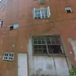 LOTE 000 - Os direitos e ações do imóvel localizado na Rua Emílio Meyer, nº 825, Bairro Vila Conceição área construída é de 450m²