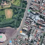LOTE 000 - , e o respectivo terreno de forma retangular, medindo 49,50m de frente a fundo, com 11,00m