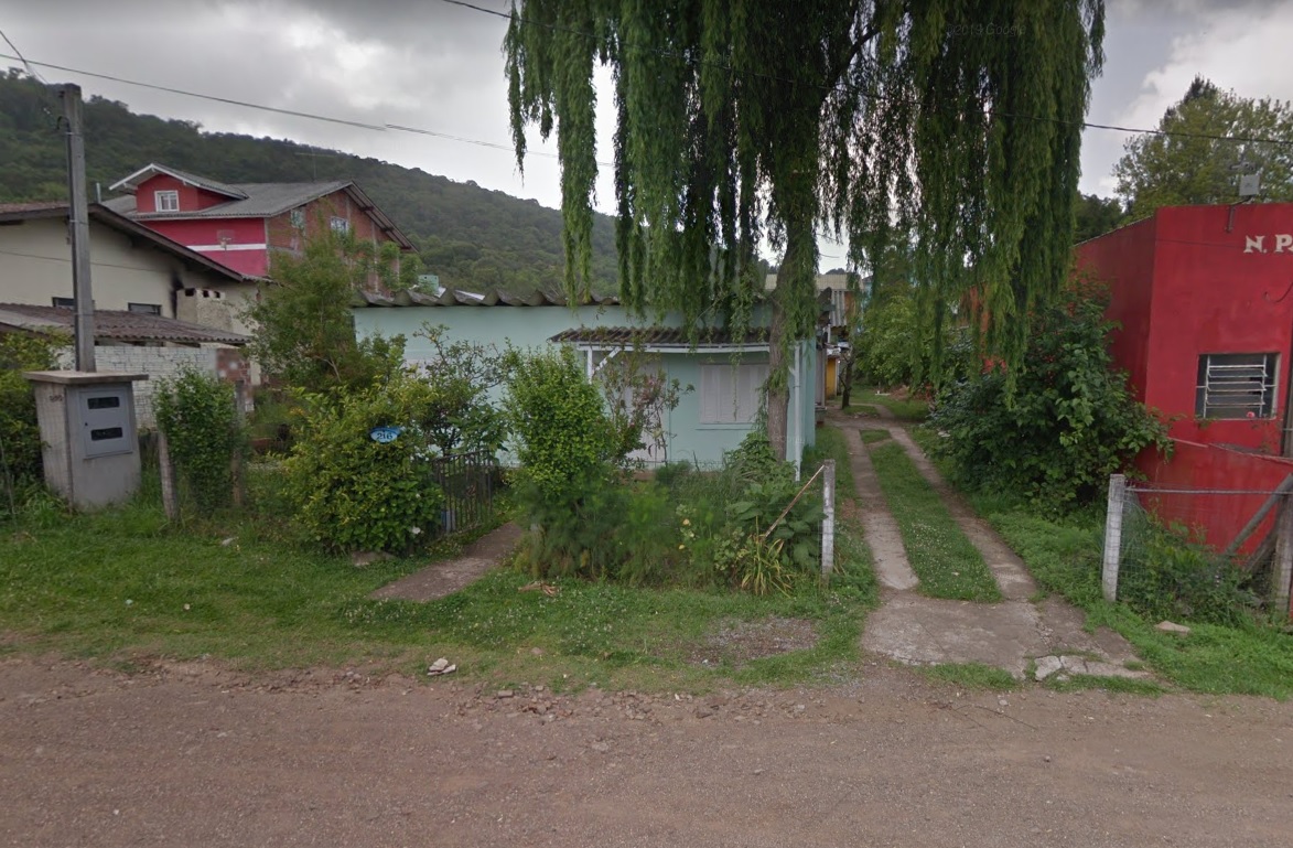 LEILÃO DE TERRENO E CASA EM NOVA PRETRÓPOLIS