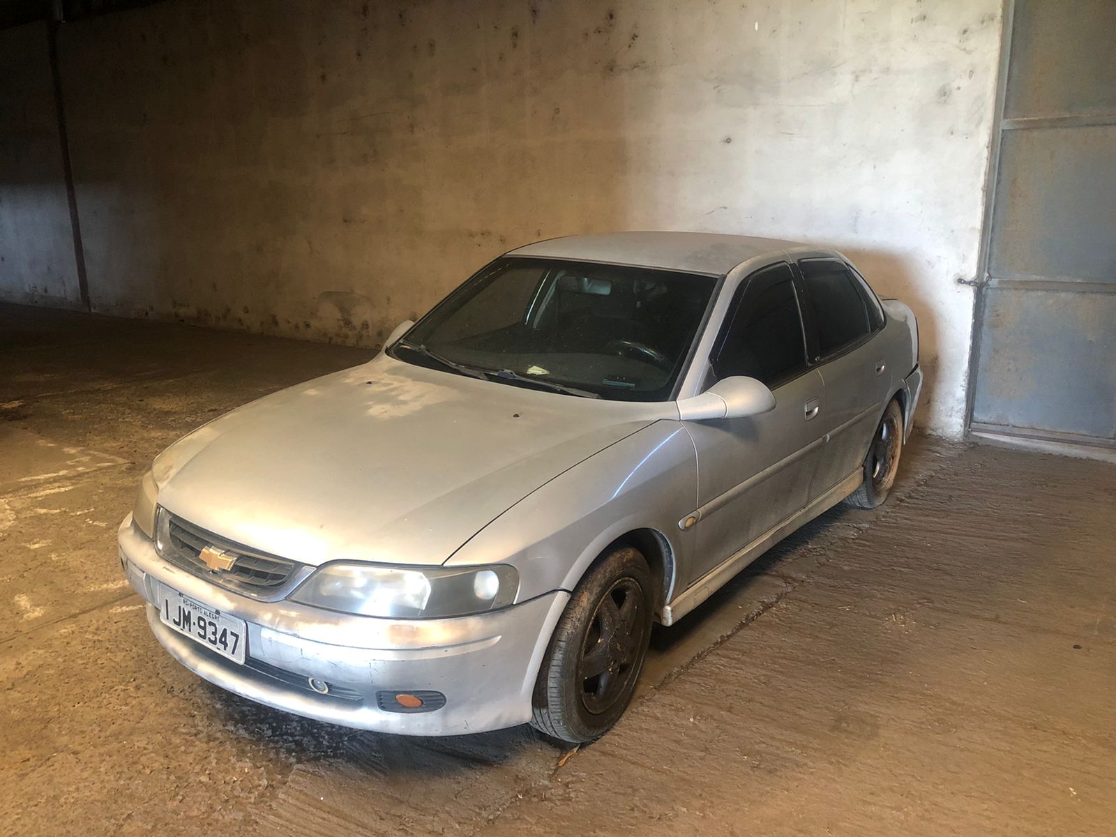 LEILÃO DE VEÍCULO GM/VECTRA CD 2000