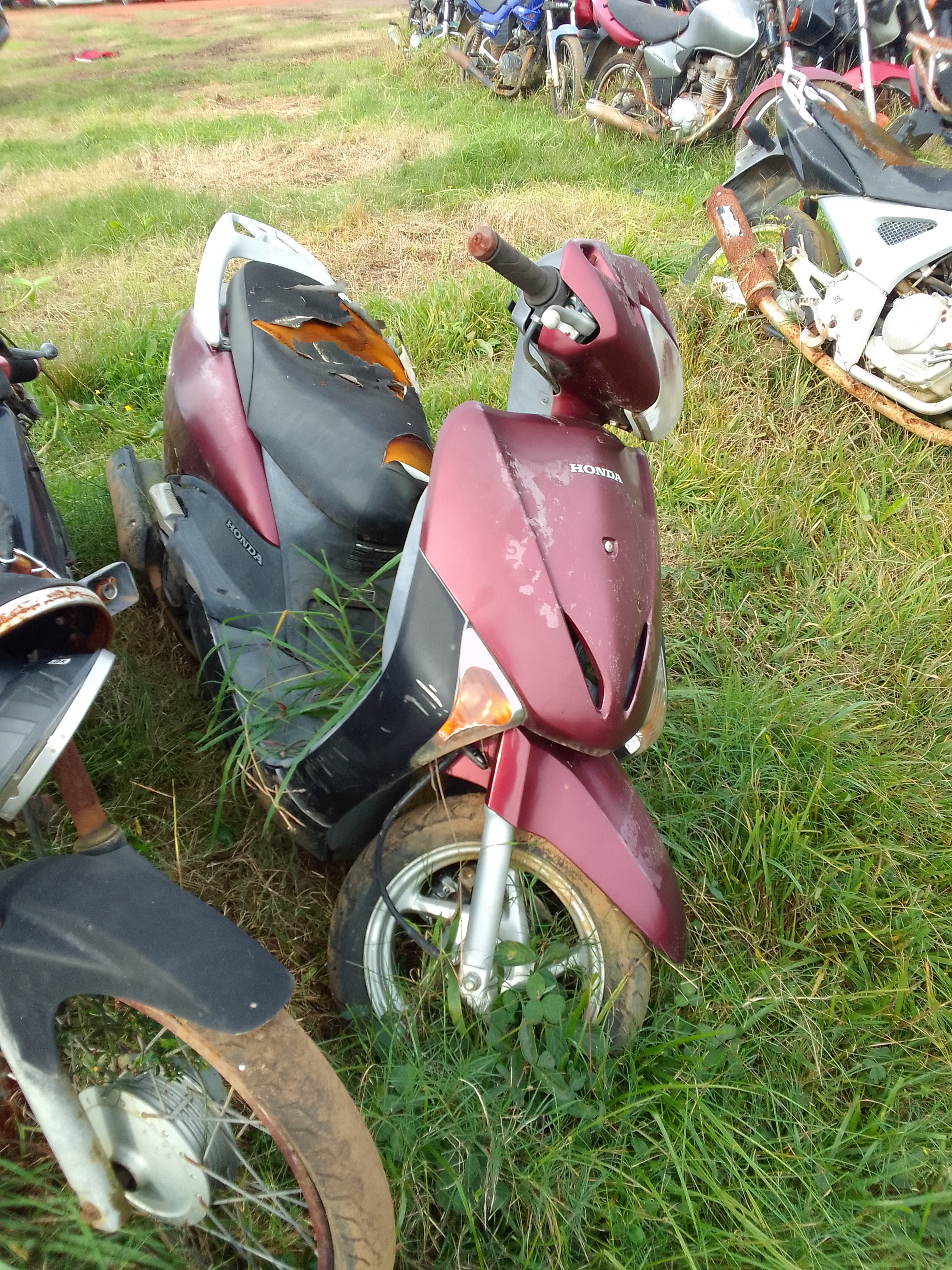 LEILÃO DE MOTONETA HONDA/LEAD 110 12/12