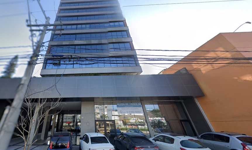 LEILÃO DE SALA COMERCIAL NO BAIRRO MENINO DEUS