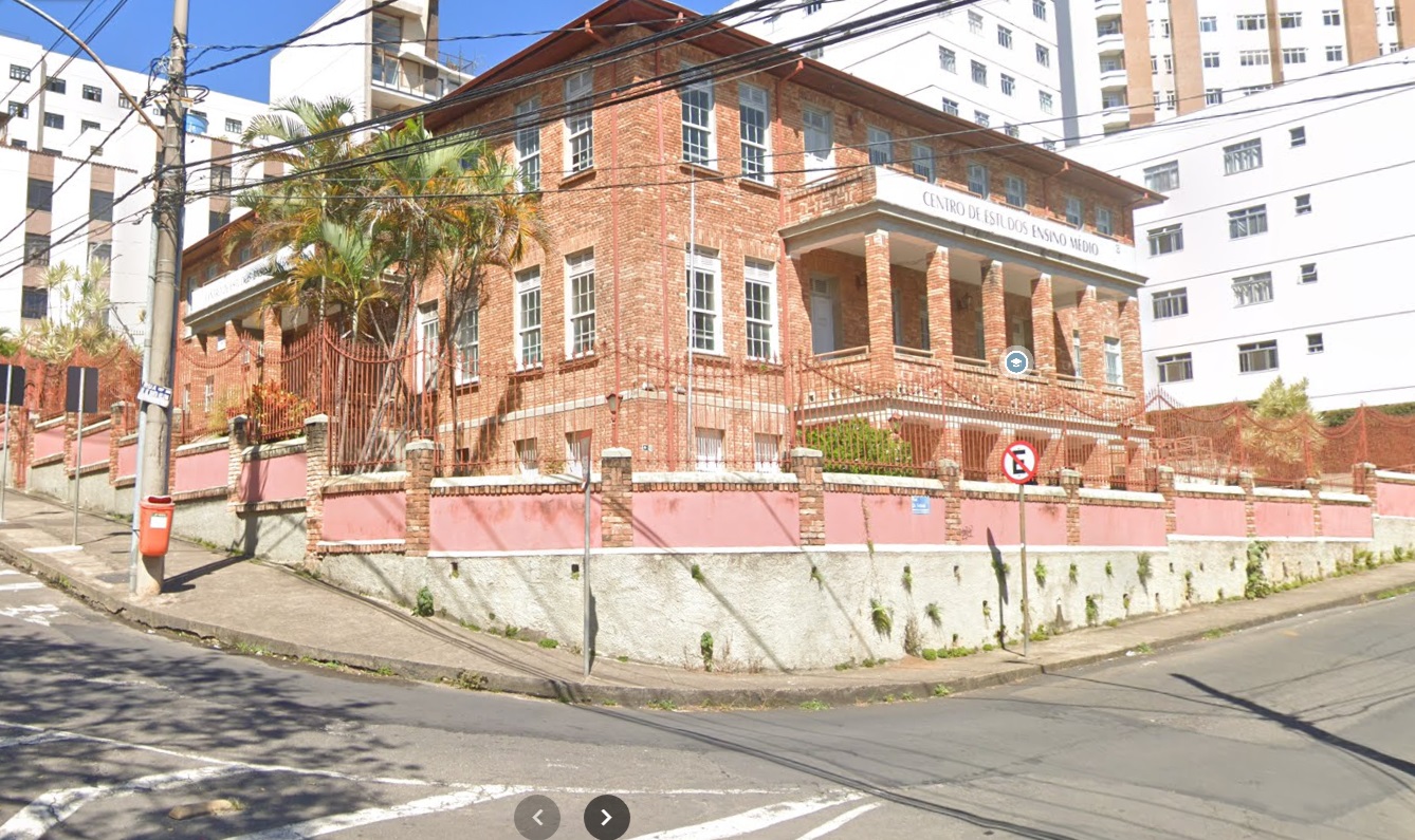 LEILÃO GRANDE PRÉDIO DE ESQUINA 1.772M2  NO BAIRRO GRANBERRY EM JUIZ DE FORA