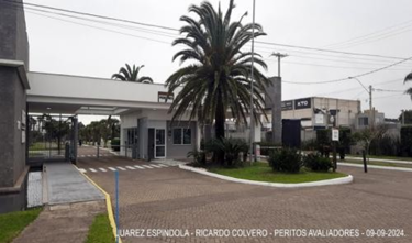 LEILÃO DE APARTAMENTO DE ALTO PADRÃO NO CONDOMÍNIO RESIDENCIAL ROSSI ATLÂNTIDA, XANGRI-LÁ/RS