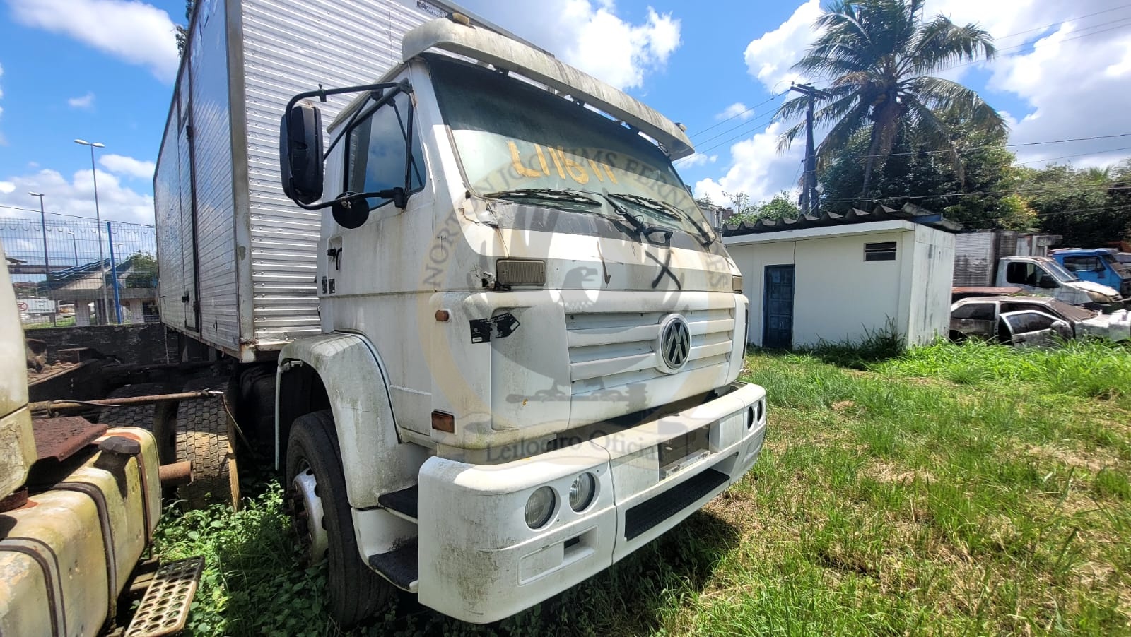 LEILÃO DE CAMINHÃO VOLKSWAGEN 17210 04/04