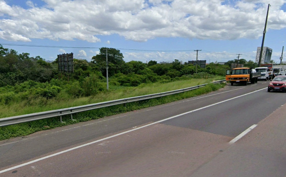 GRANDE ÁREA 8 HÁ FRENTE FREEWAY – PRONTA ENTREGA - PORTO ALEGRE - LADO FECOMERCIO