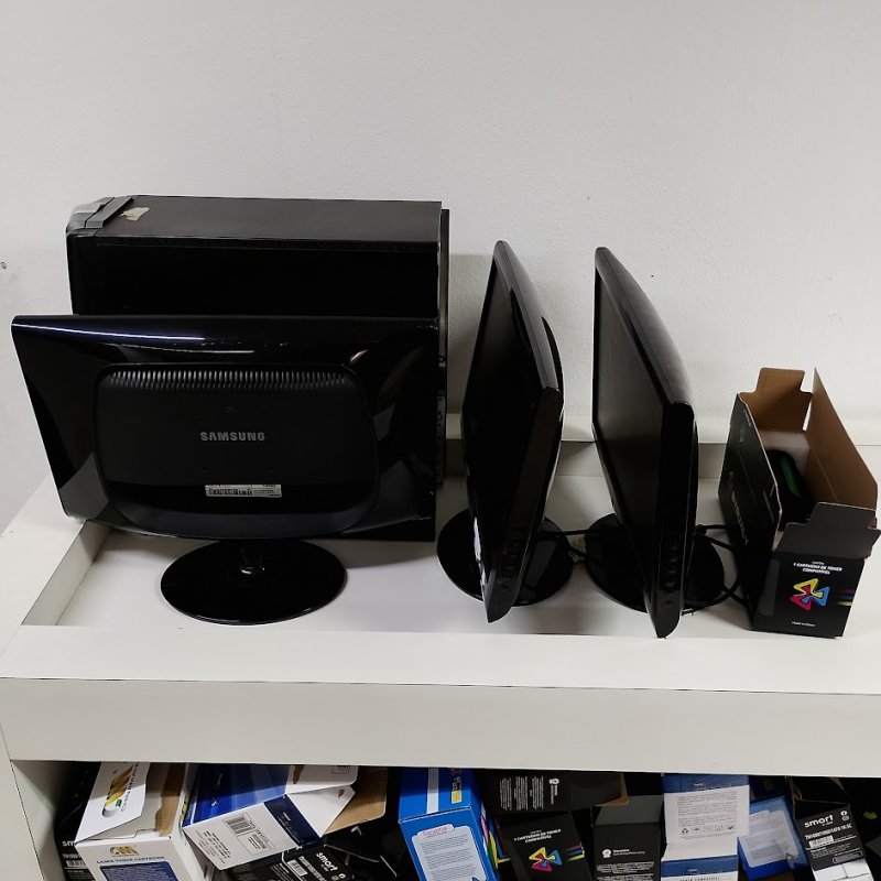 Foto de EQUIPAMENTOS DE INFORMATICA
