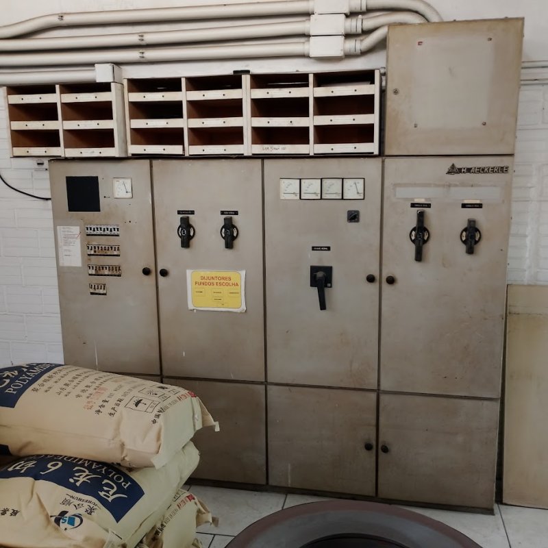 Foto de TÉRREO - PAINEL ELÉTRICO INDUSTRIAL