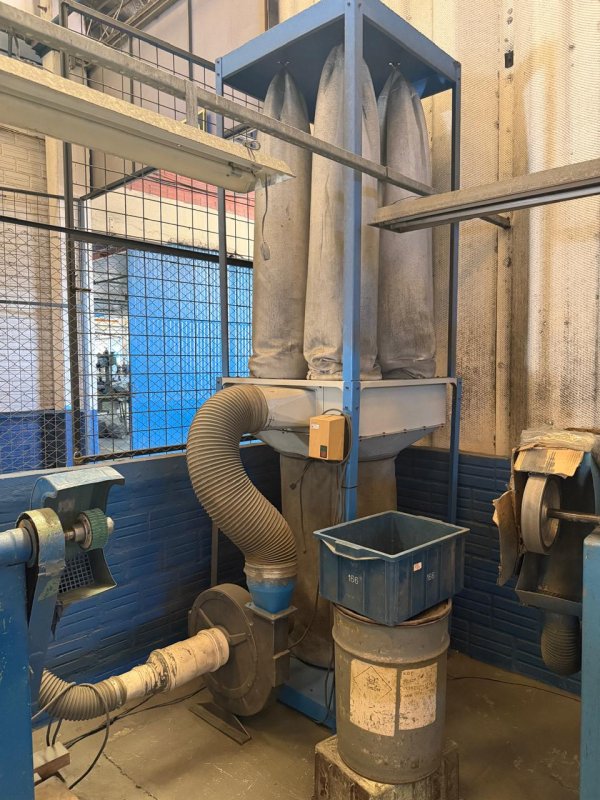 Foto de COLETOR DE PÓ INDUSTRIAL / SISTEMA CENTRAL DE EXAUSTOR DE PÓ