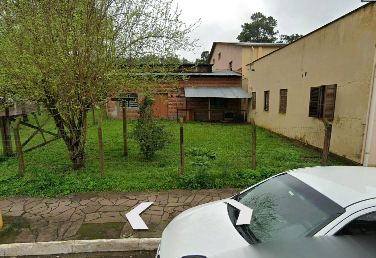LEILÃO DE TERRENO COM DUAS CASAS EM MARATÁ/RS