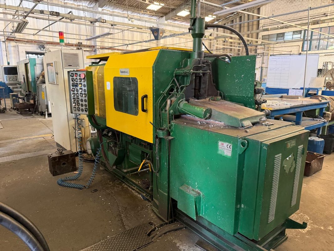 Foto de INJETORA DE CÂMARA QUENTE PARA FUNDIÇÃO SOB PRESSÃO (DIE CASTING), MARCA AG...