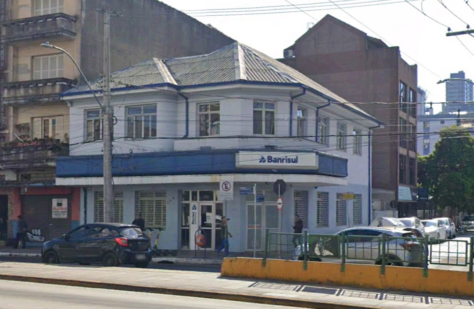 LEILÃO DE AGENCIAS DE BANCO LOCADAS - ESQUINAS PORTO ALEGRE E RIO GRANDE
