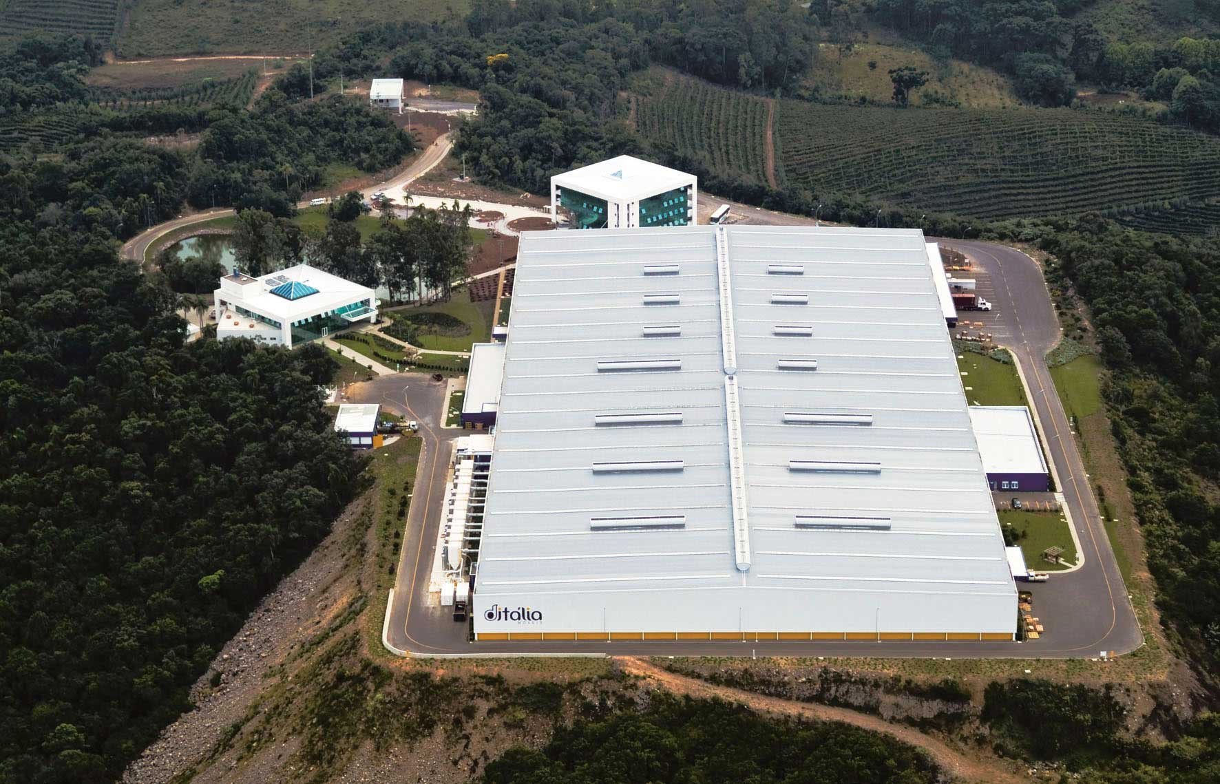 LEILÃO COMPLEXO INDUSTRIAL MOVELEIRO NA SERRA GAÚCHA EM OPERAÇÃO - D ITALIA MOVEIS