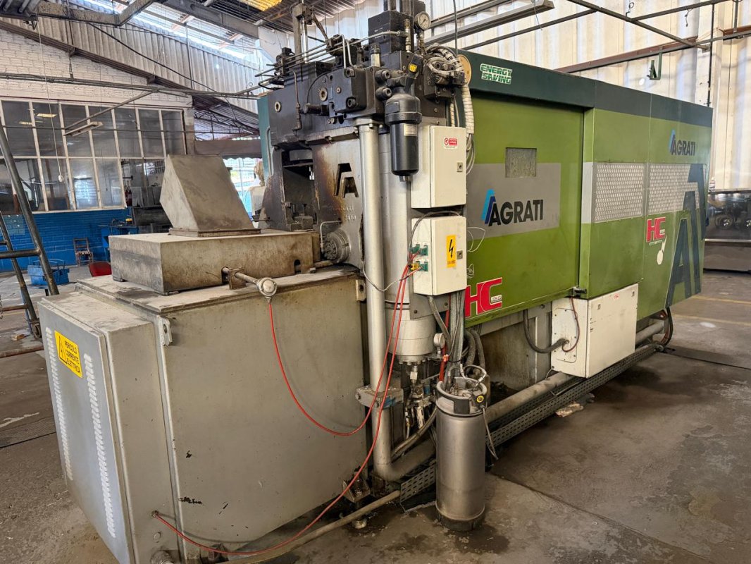 Foto de INJETORA DE CÂMARA QUENTE PARA FUNDIÇÃO SOB PRESSÃO (DIE CASTING), MARCA AG...