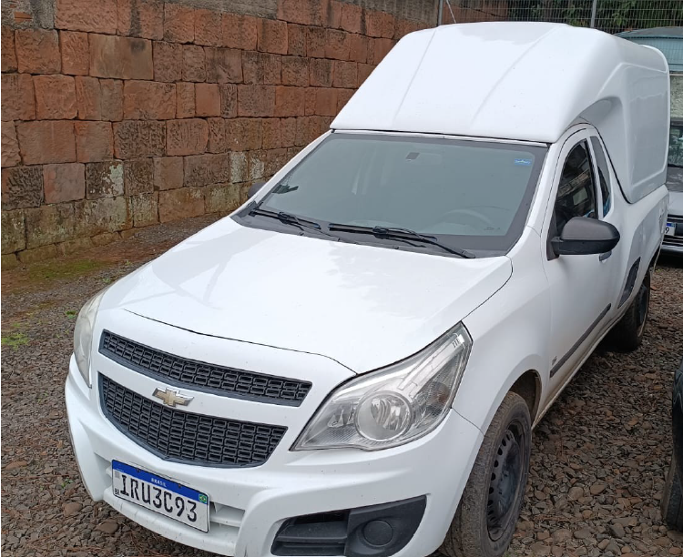 Venda de GM/Montana, LS 1.4, branca, ano/modelo 2011/2011